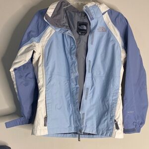 The North Face vent Light Blue and White Windbreaker. Size L/Youth and women/SM